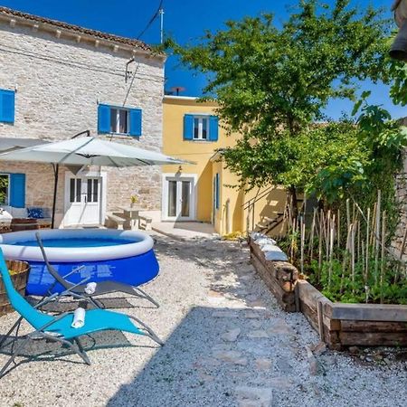 Casa Di Pietra Matelici Βίλα Divšići Εξωτερικό φωτογραφία