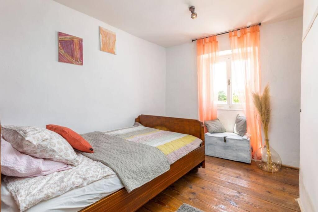 Casa Di Pietra Matelici Βίλα Divšići Εξωτερικό φωτογραφία