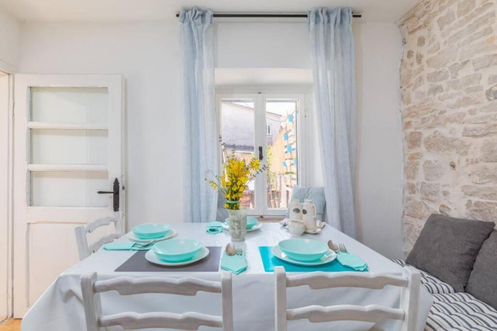 Casa Di Pietra Matelici Βίλα Divšići Εξωτερικό φωτογραφία
