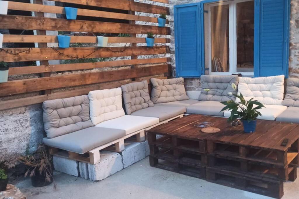 Casa Di Pietra Matelici Βίλα Divšići Εξωτερικό φωτογραφία